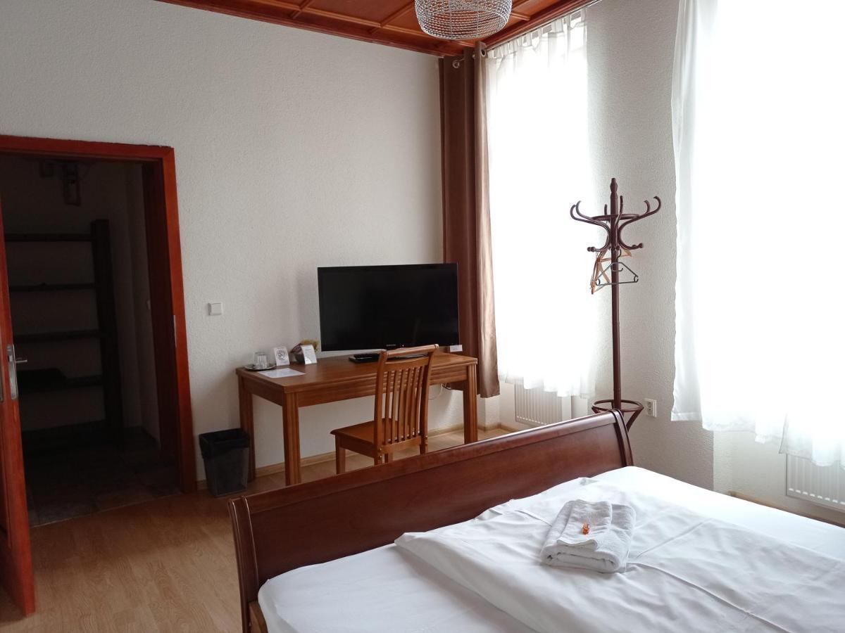 Na Kafkové Hotel 3*